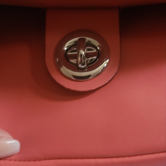 MARC  BY MAC  JACOB'S BAG - Picture 5 of 12